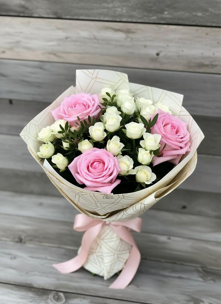 Букет цветов из: Розы в Таганроге