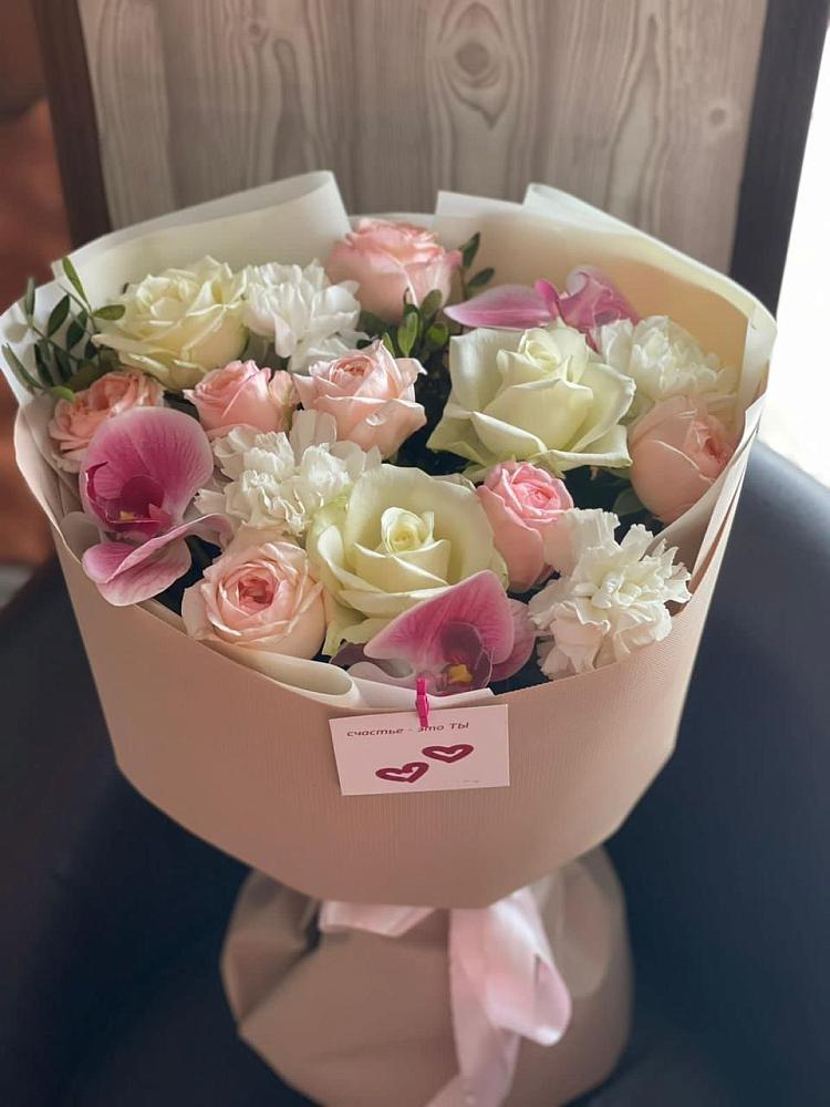 Букет цветов из: Орхидеи, Розы и Гвоздики в Таганроге