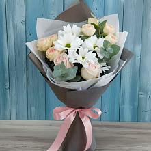 Букет цветов из:  Хризантемы и Розы #REPLACE_PRED# Таганроге