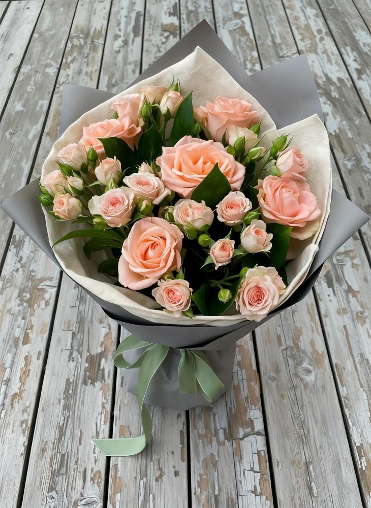 Букет цветов из: Розы в Таганроге
