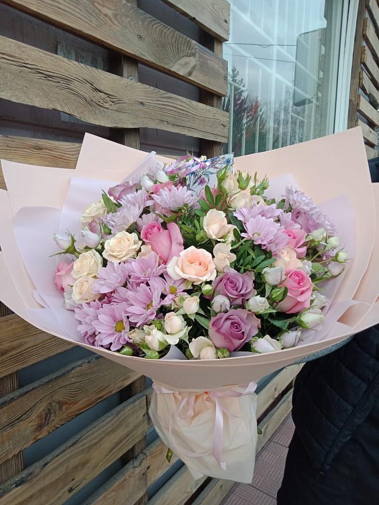 Букет цветов из: Розы и Хризантемы в Таганроге