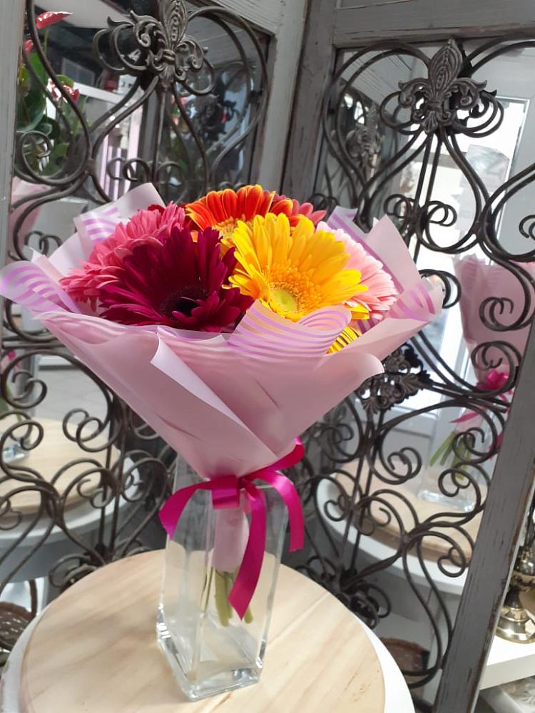 Букет цветов из: Герберы в Таганроге