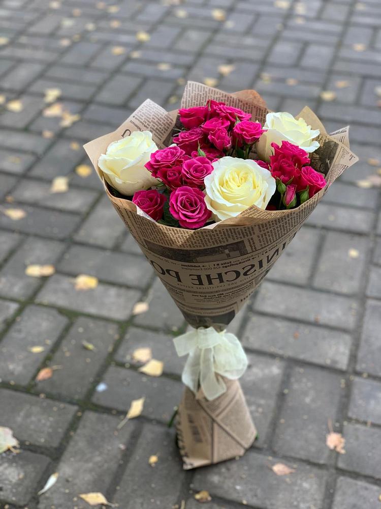 Букет цветов из: Розы в Таганроге