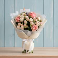 Букет цветов из:  Розы в Таганроге