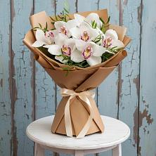 Букет цветов из:  Орхидеи и Розы в Таганроге